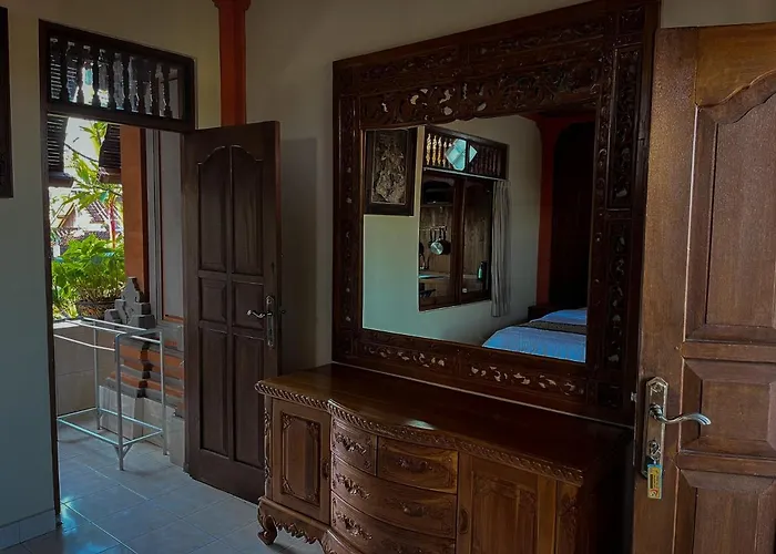 Indra Homestay By Luxury Degree *