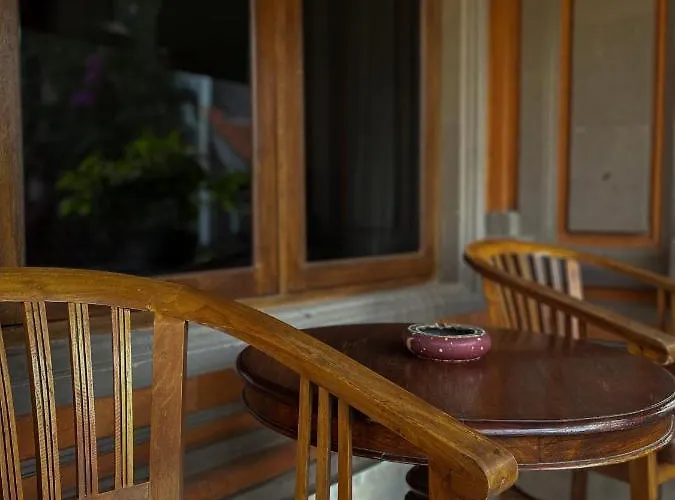 Indra Homestay By Luxury Degree Ubud