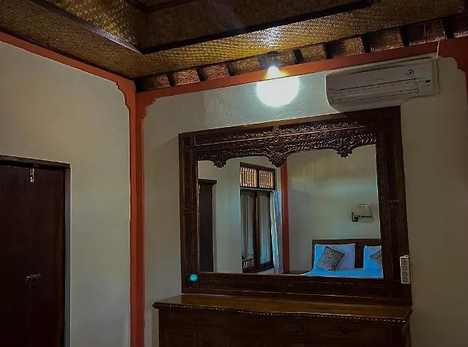 Pensión Indra Homestay By Luxury Degree