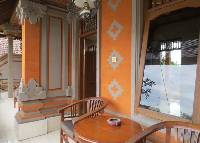 Pensión Indra Homestay By Luxury Degree *