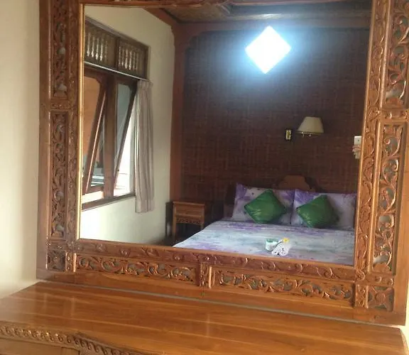 Indra Homestay By Luxury Degree *