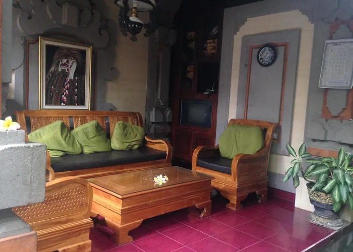 Indra Homestay By Luxury Degree