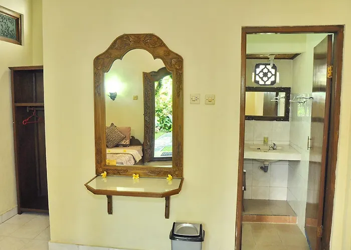 Indra Homestay By Luxury Degree Pensión