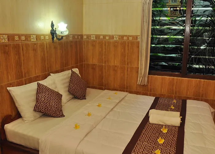 Pensión Indra Homestay By Luxury Degree