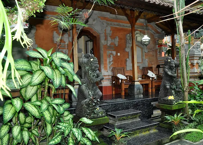 Indra Homestay By Luxury Degree Pensión *